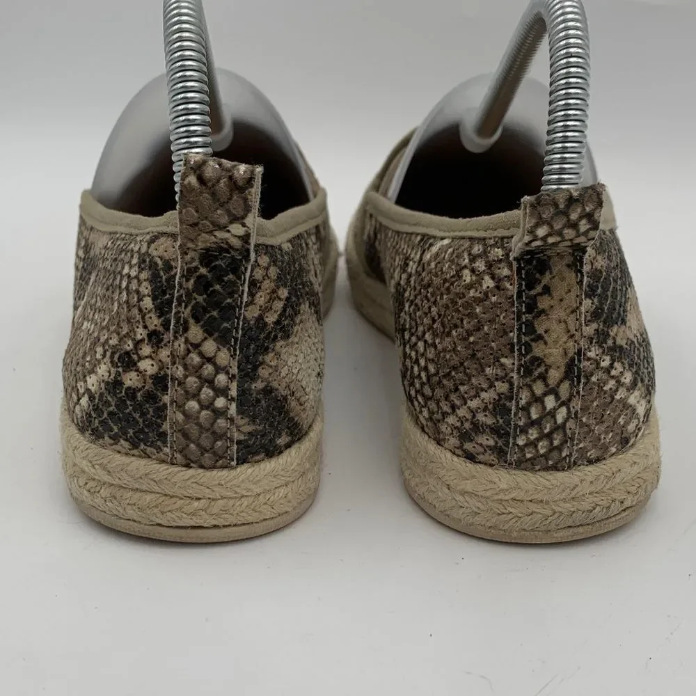 Clarks Snakeskin Espadrille Flats Size 8 Slip On Comfort Neutral Python Print